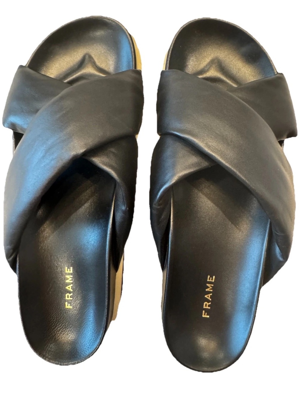 Frame Denim, 
Le Playa Black & white Padded Cross-Band platform Slides.